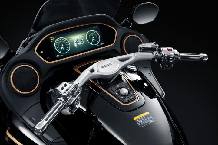 Honda Goldwing: конкуренція не спить