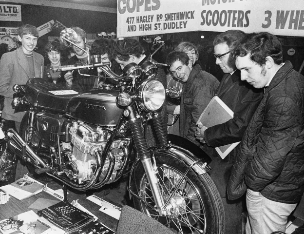 HONDA CB 750